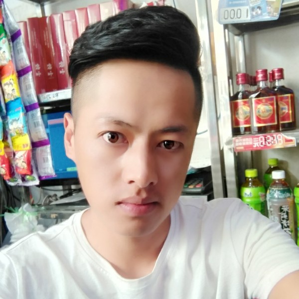 CHENZHAN的照片