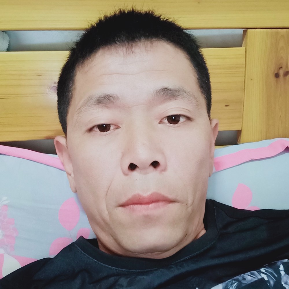 独寂的尘宵的照片