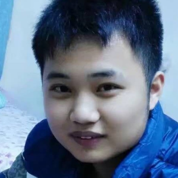 小兵会飞翔的照片