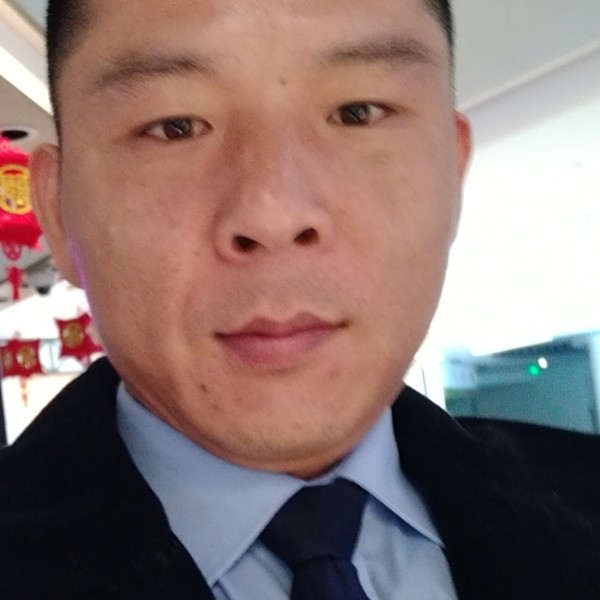 冷酷凝眸咖啡豆的照片