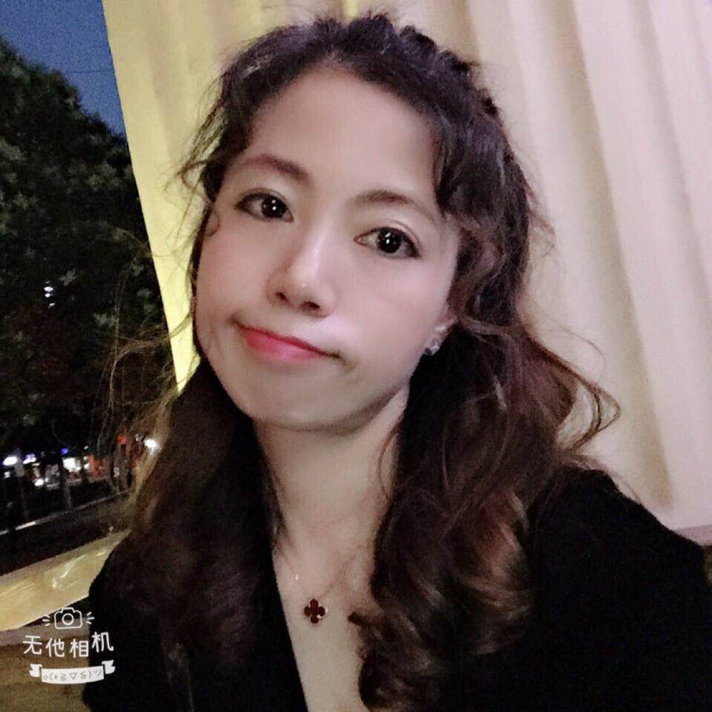 无语凝眸女王的照片