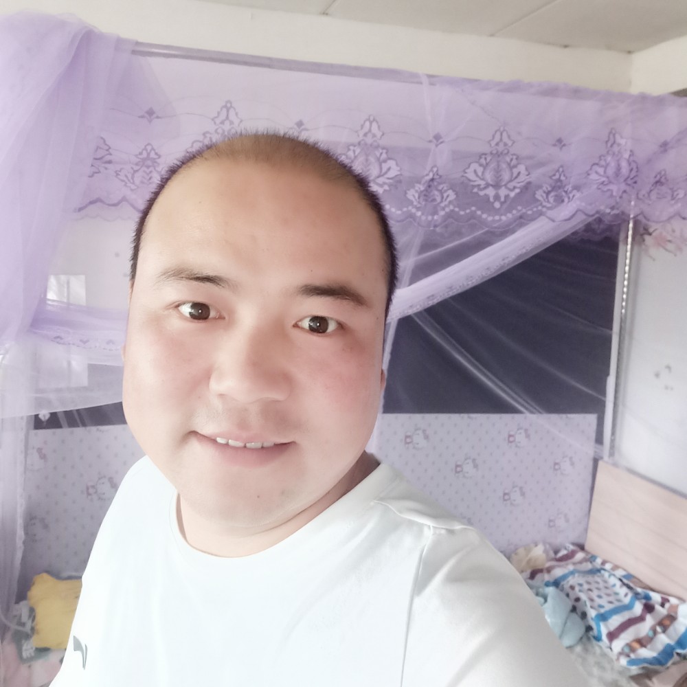 项链的傲娇的照片