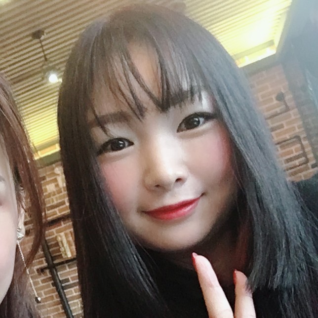三  妹的照片