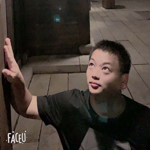 一身伤的照片