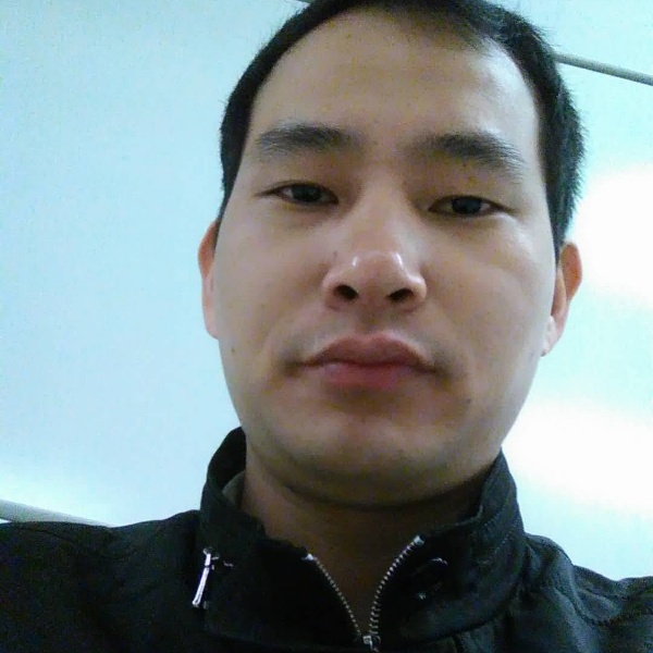 等待她的到来的照片