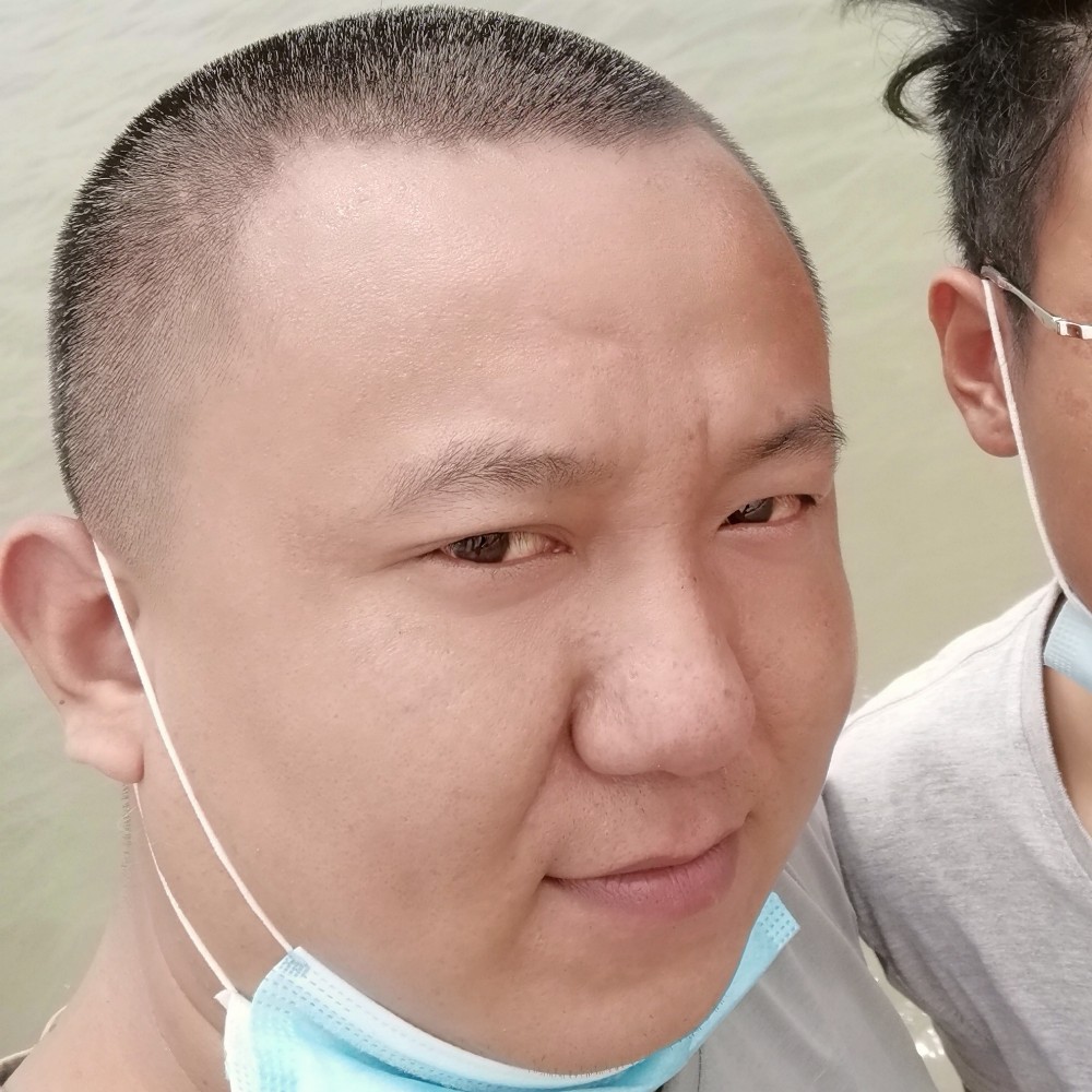 轩辕说冷静的照片