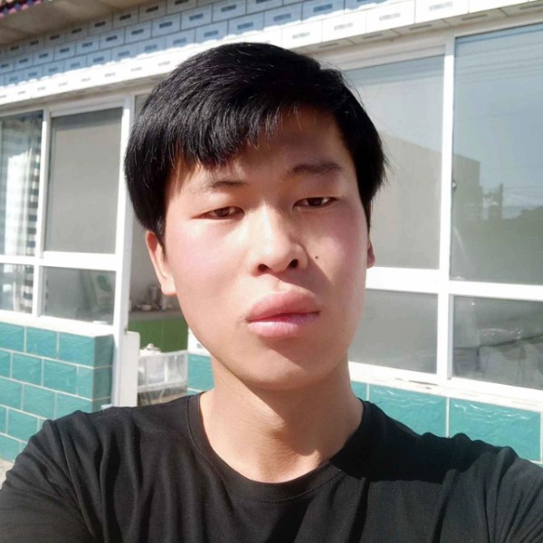 大侠和飘逸的照片