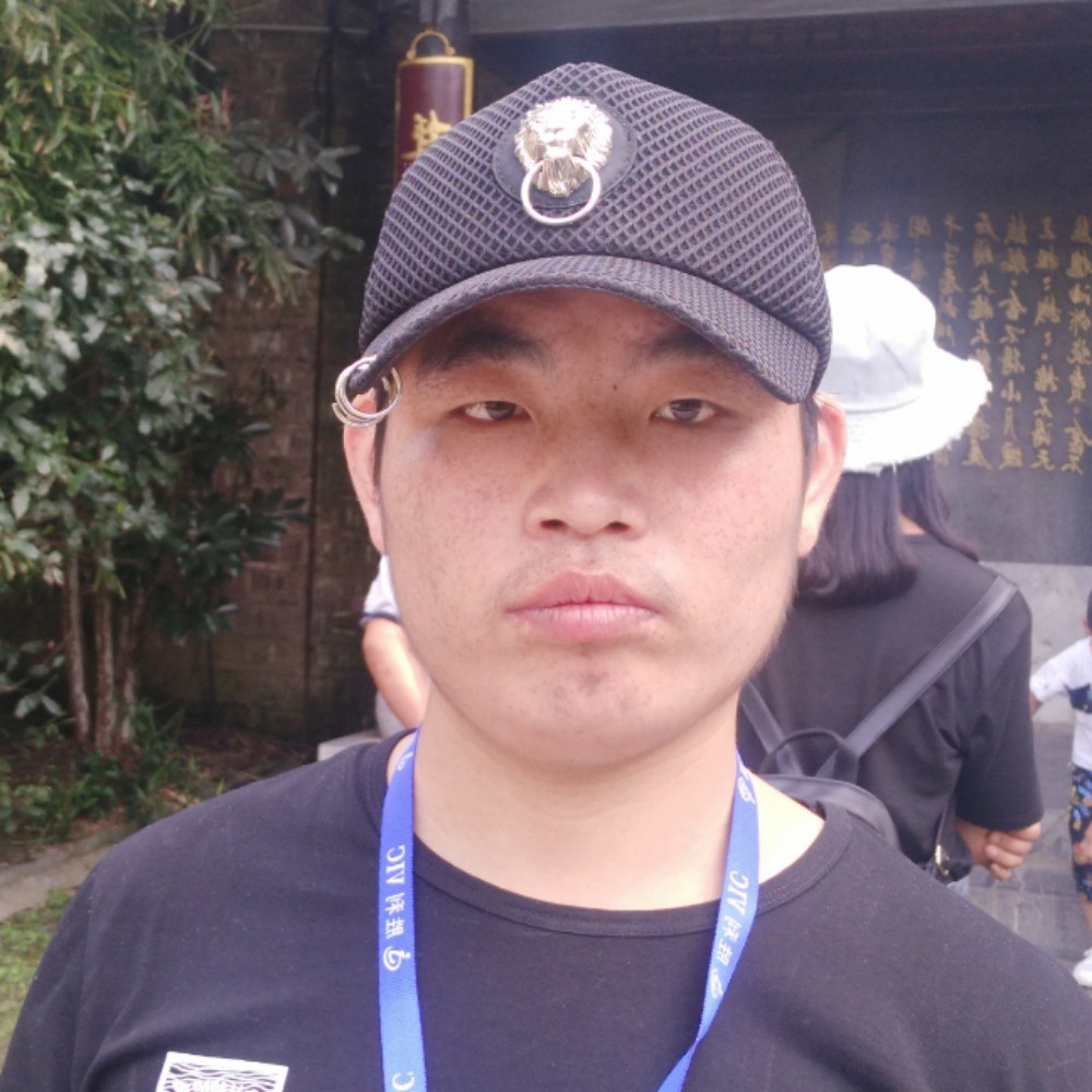 杜春宇的照片