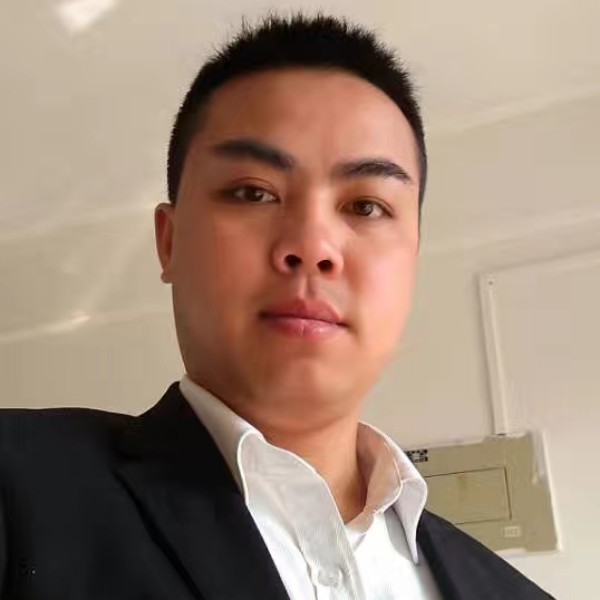 亲亲我我001的照片
