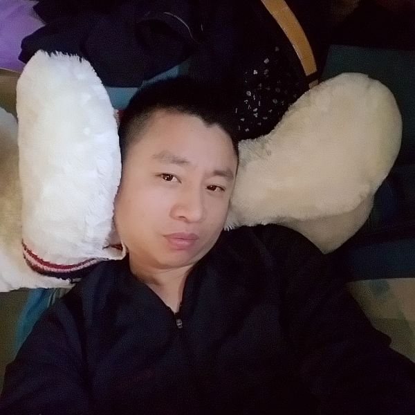 好男人遇见音乐餐的照片