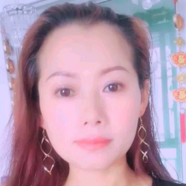 梅妮子的照片