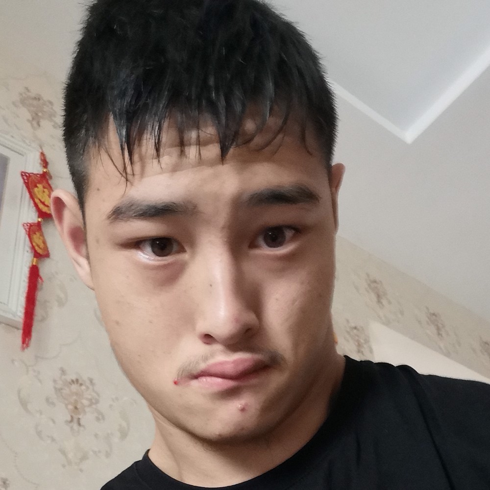 王富龙的照片