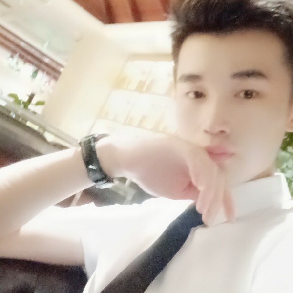 .灵巧南鸢,的照片