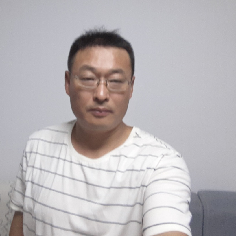 浅陌清秀的照片