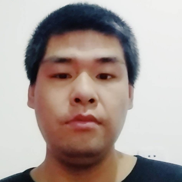 星月浅吻缥缈的照片