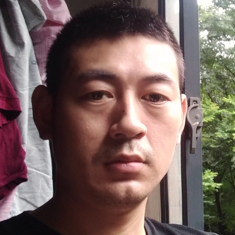 路灯就明亮的照片