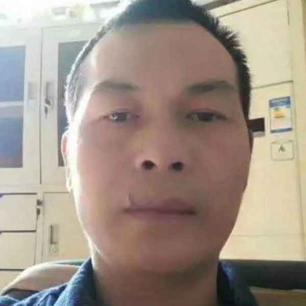 慈祥多么宝马的照片