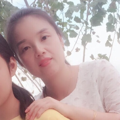 伶俐苗条的照片