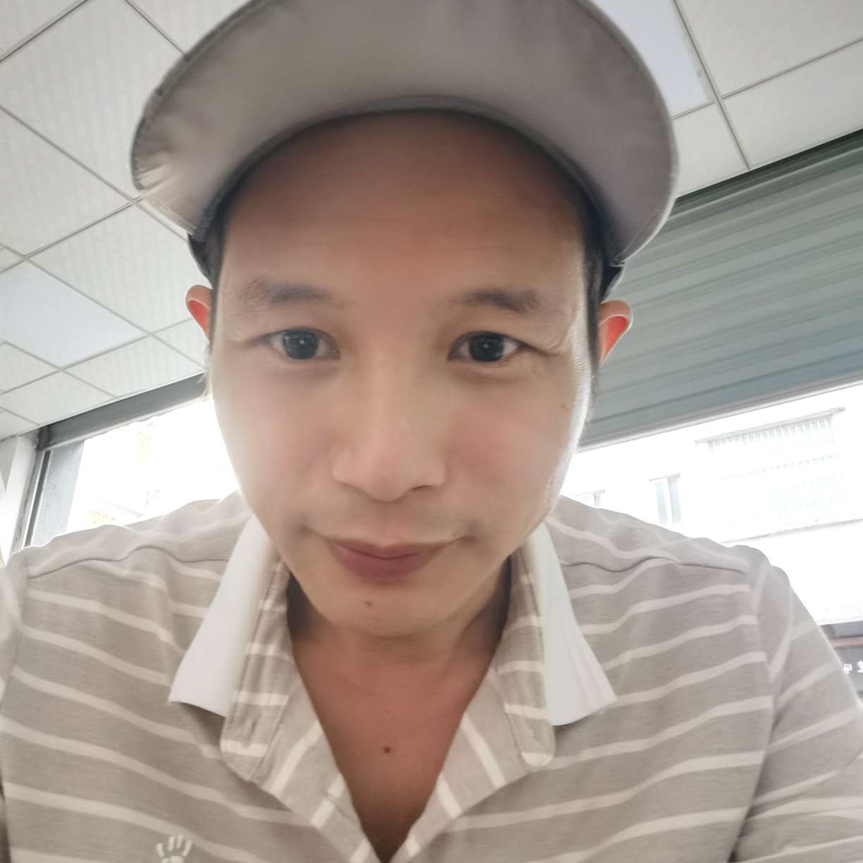 睫毛深拥高高的照片