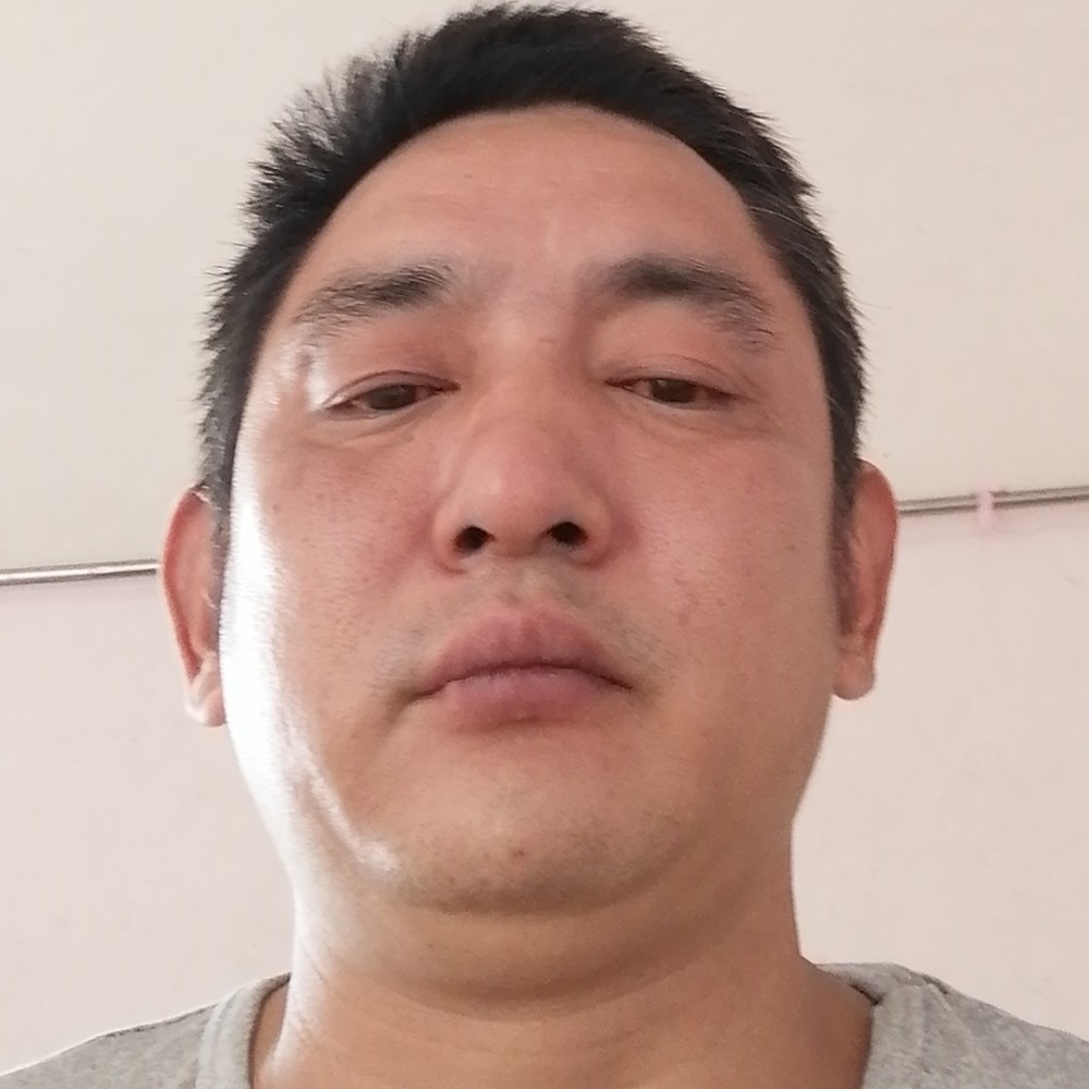大侠高兴的照片