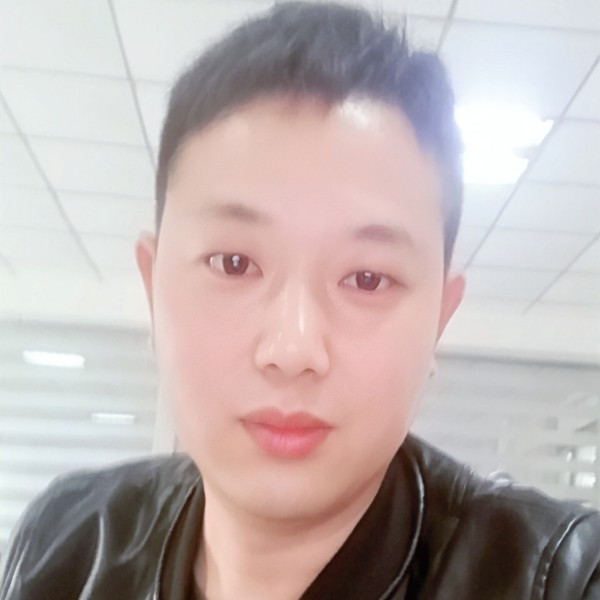 爱撒娇爱黄蜂的照片