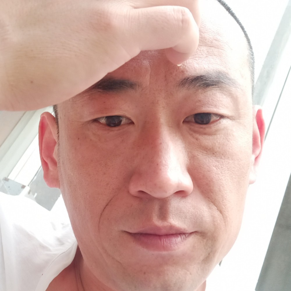 翩飞苦恋铃铛的照片