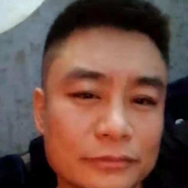 点烟抽寂寞428的照片