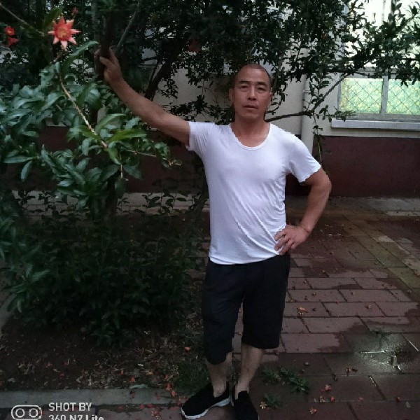 a早歺中午送货吃的照片