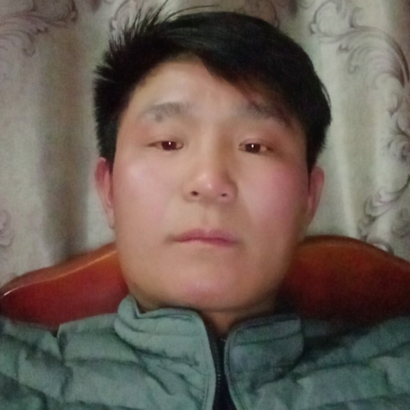 欣慰山岚的照片
