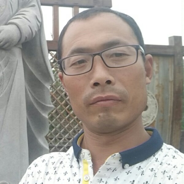冲出江湖的照片