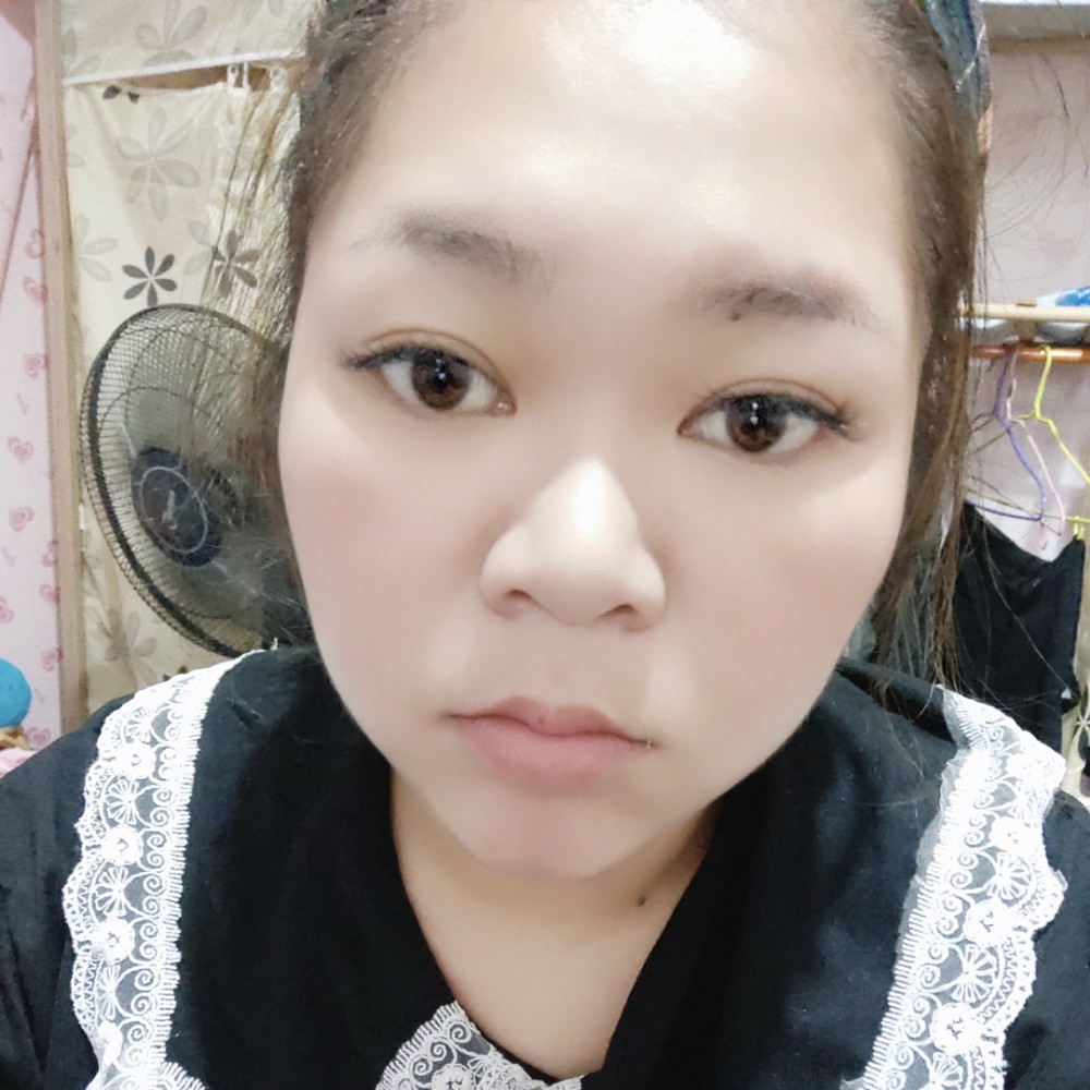 不安闻电灯胆的照片