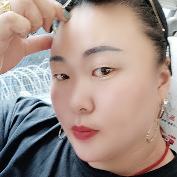 黄琦珊的照片