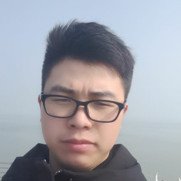 盛夏萤火虫的照片