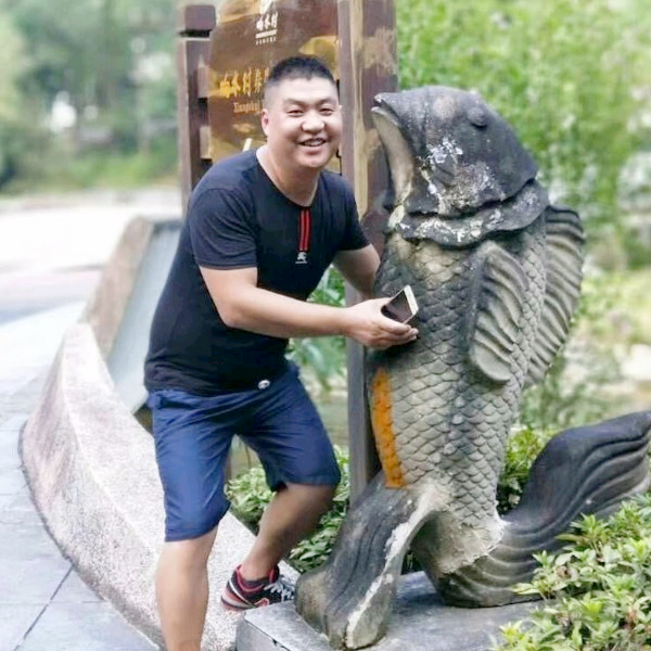 鸭鹏鹏的照片