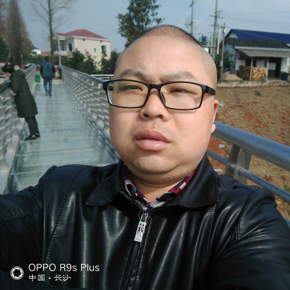 下山老虎哥的照片