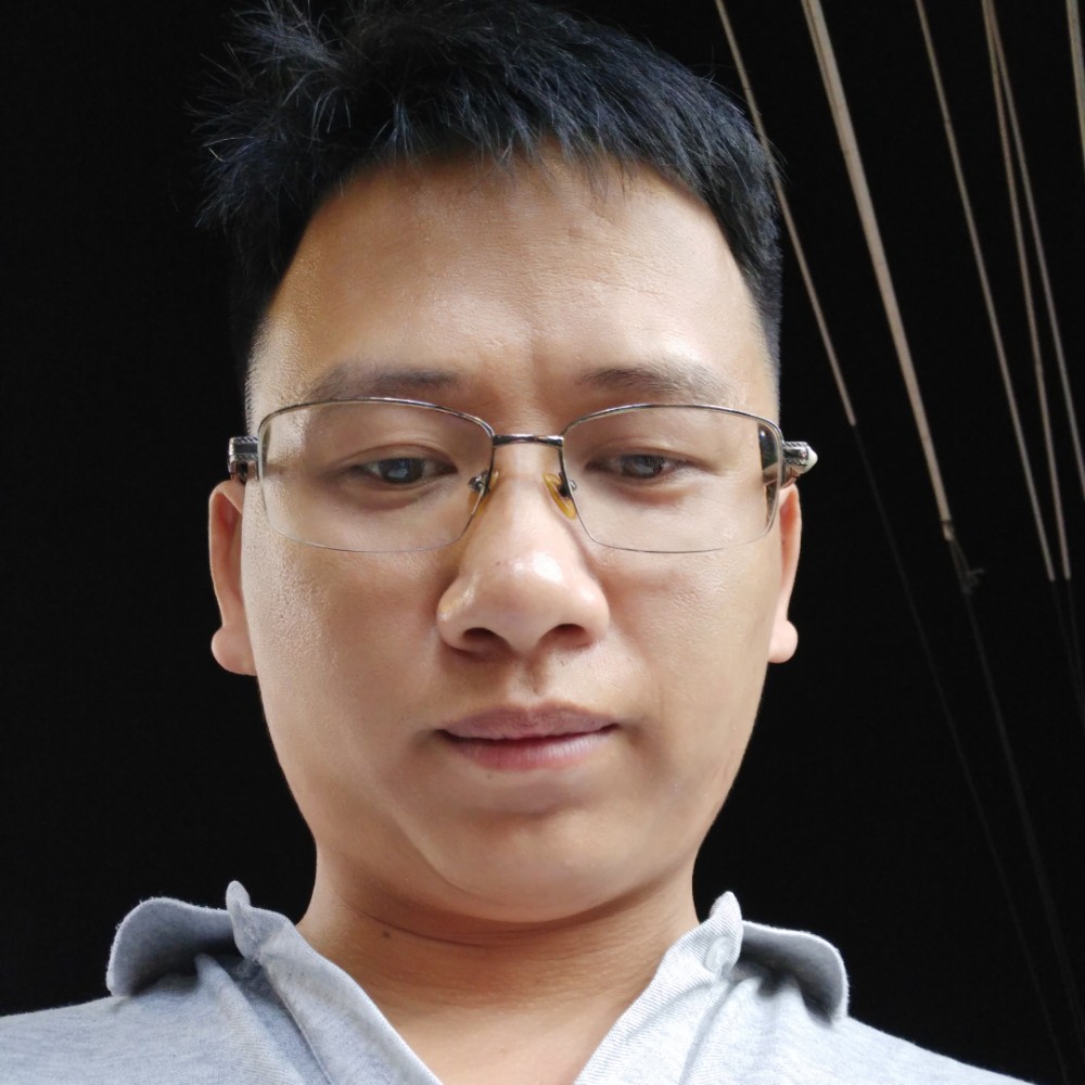AA陈先生的照片