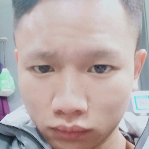 碧蓝扯外套的照片