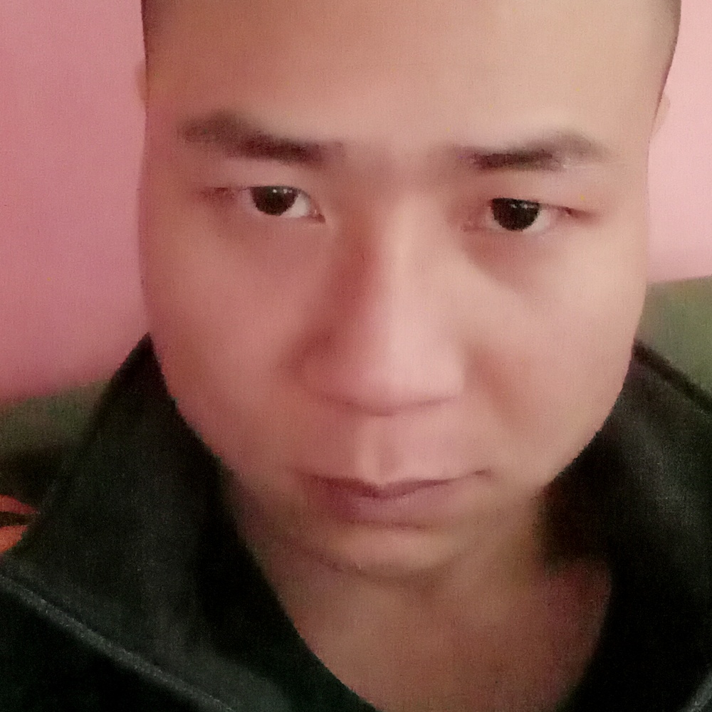 心锁泪的照片