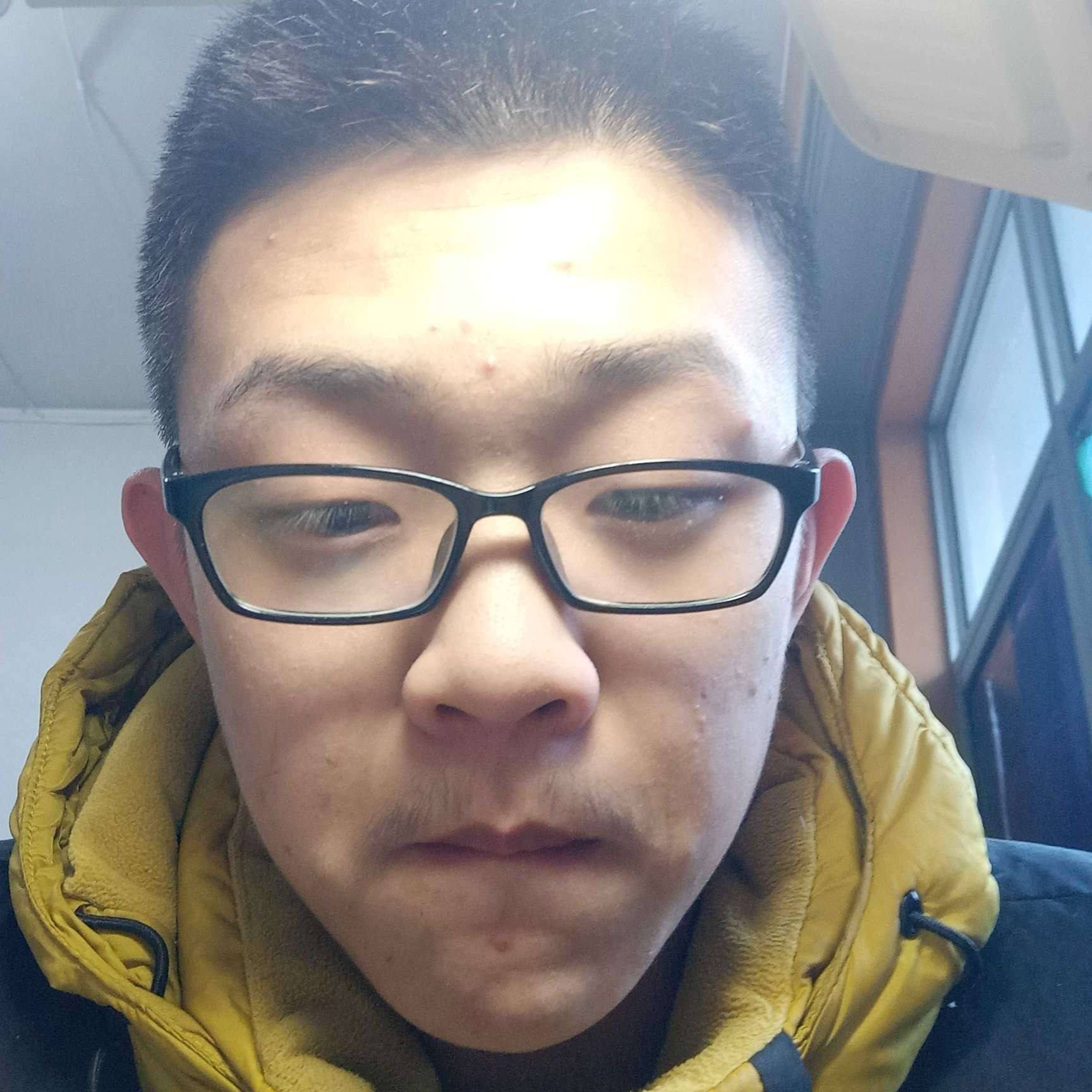 草草率的照片