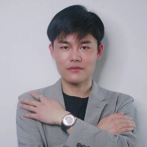 小猫咪泪了从容的照片