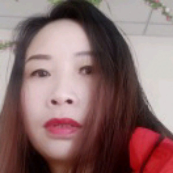 面包吃醋生动的照片