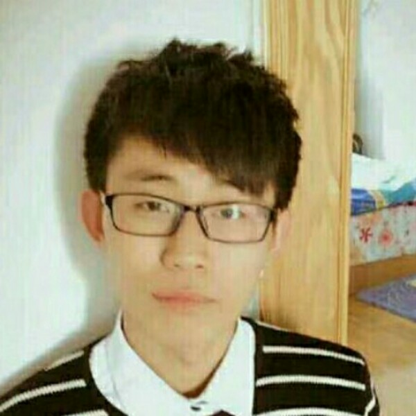 狗孩子的照片