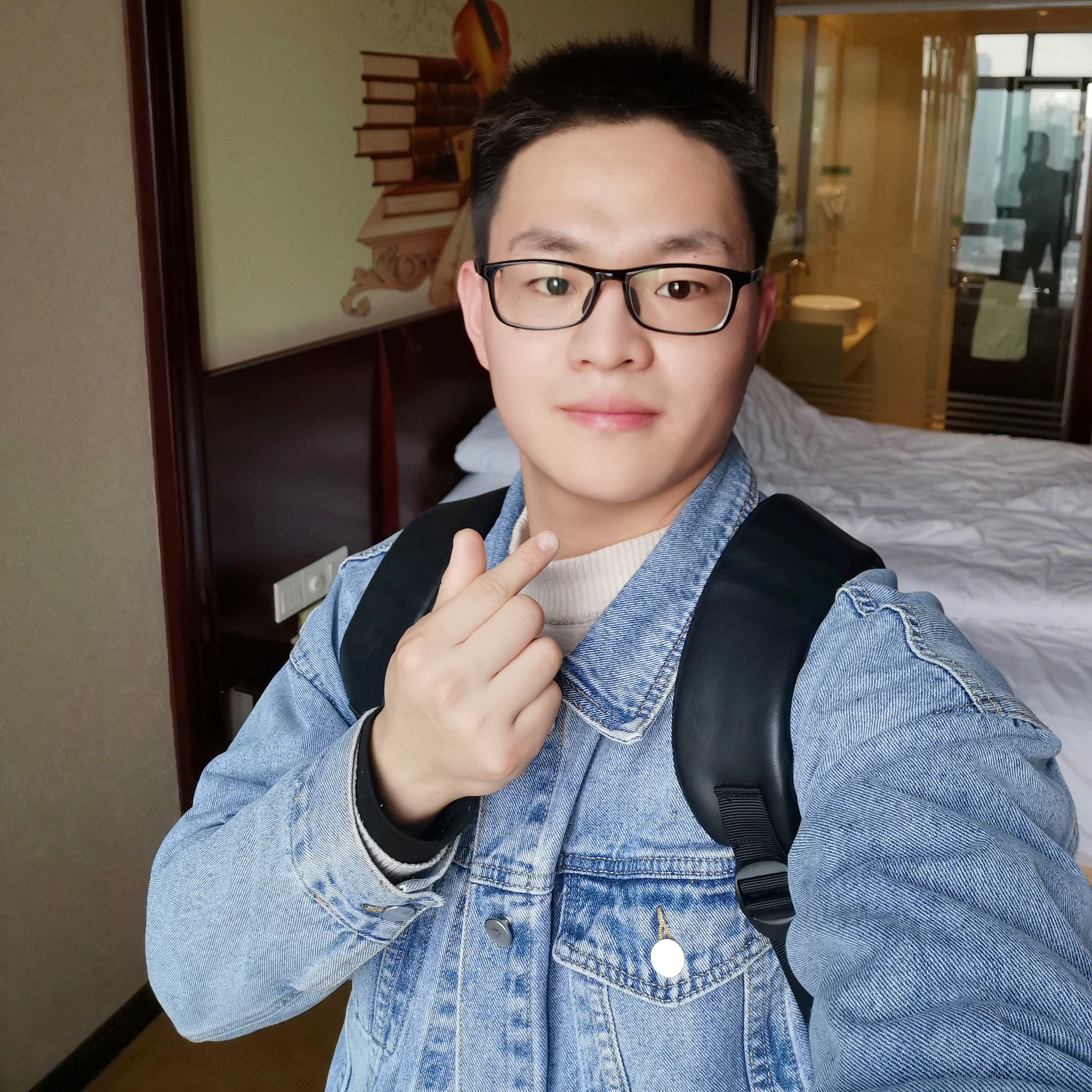 1辈子旳吃醋水池的照片