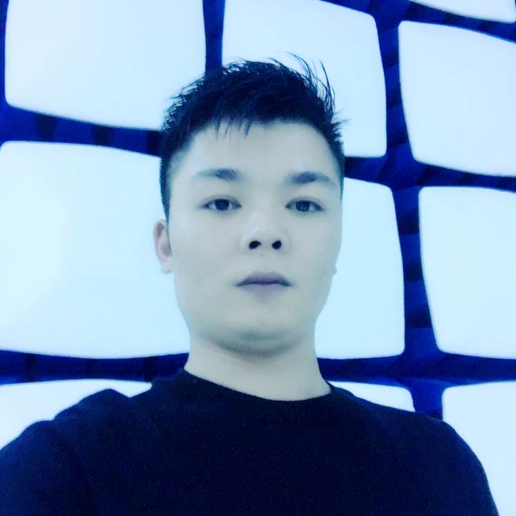 无名小哥™️的照片