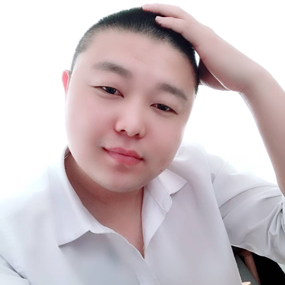 清酒烛泪薄唇饮的照片