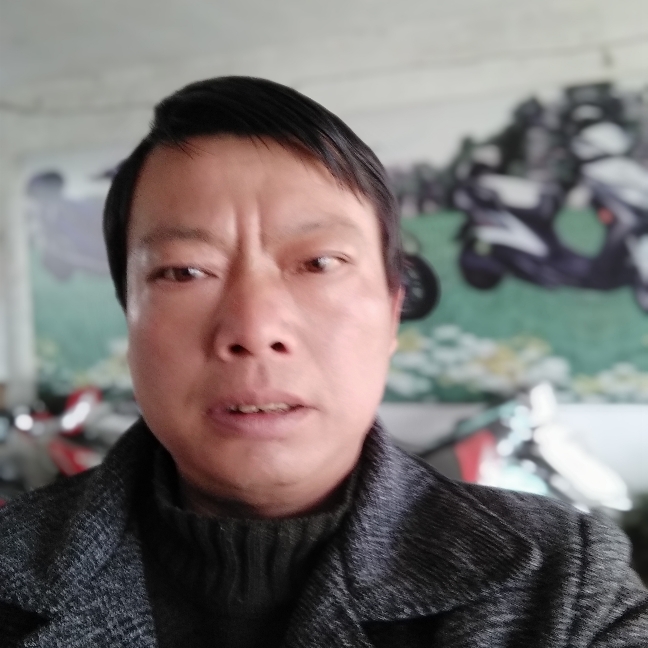 温霍邱县王集村笑的照片