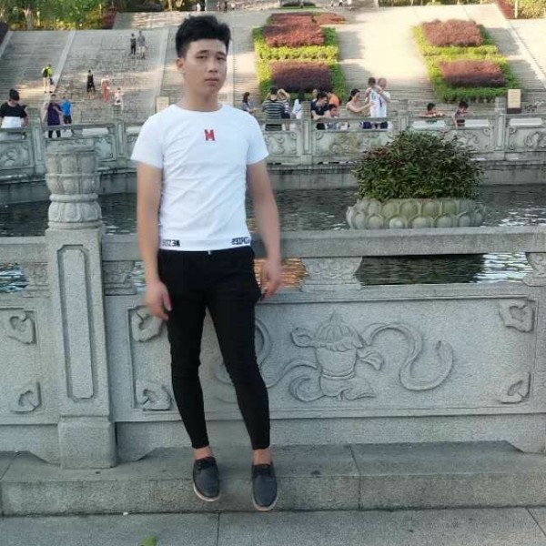 星雨等待无限的照片