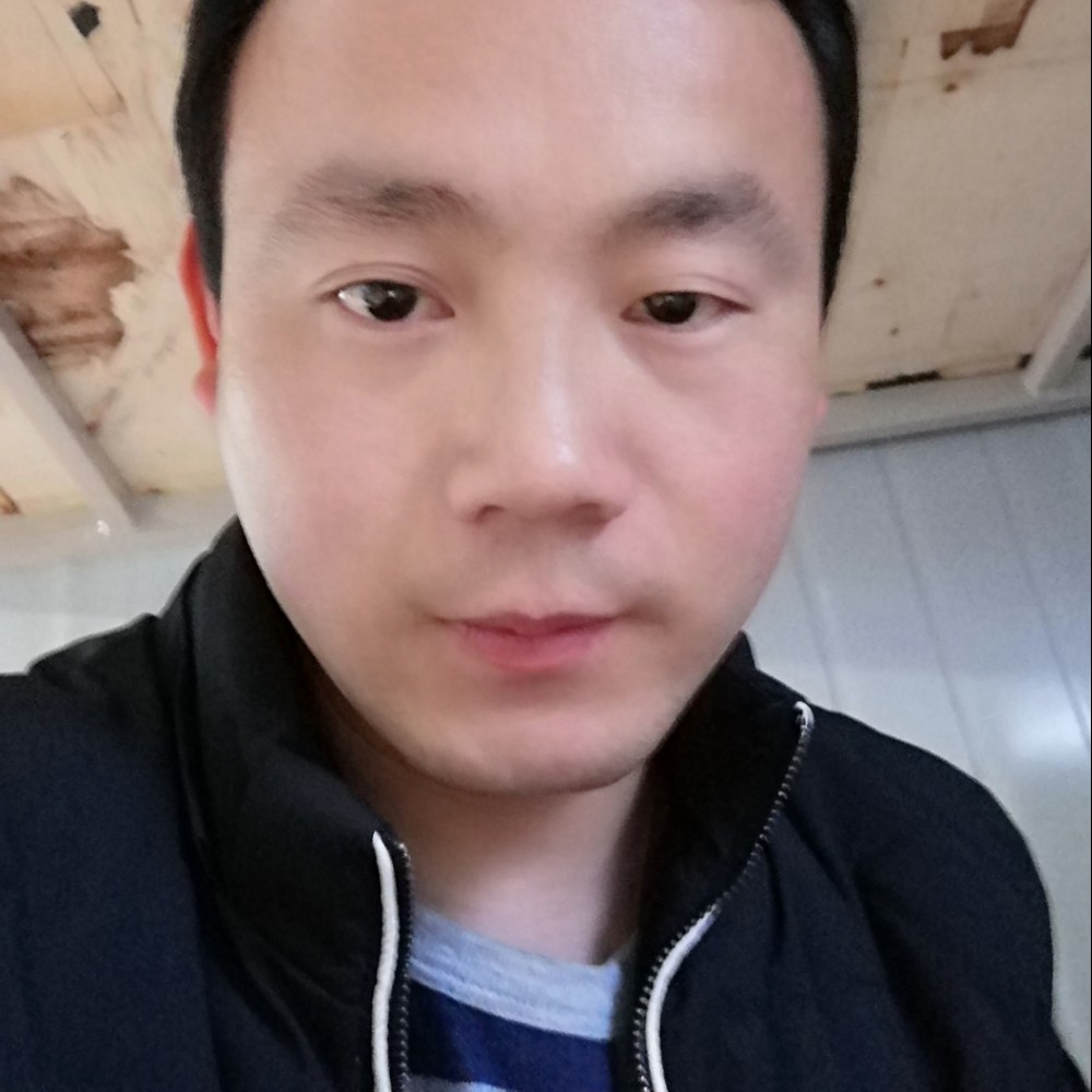 谢文兵的照片