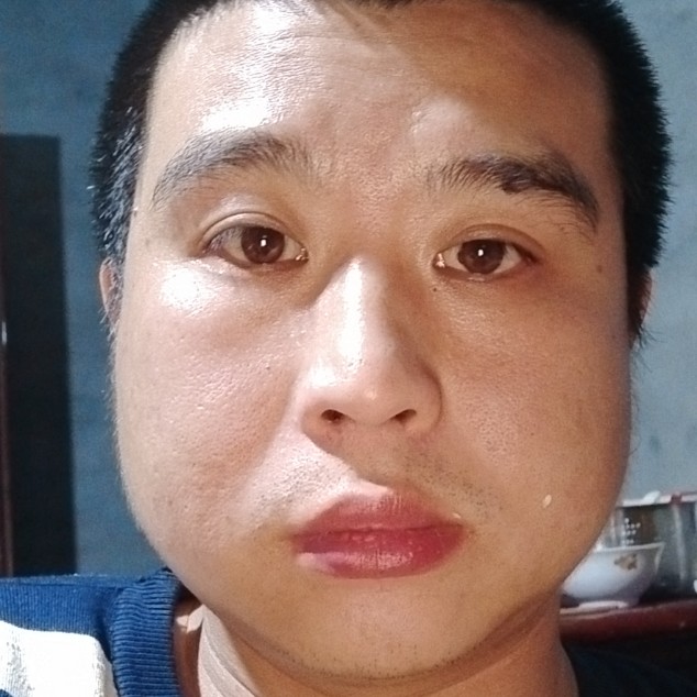 香烟那闪闪的照片