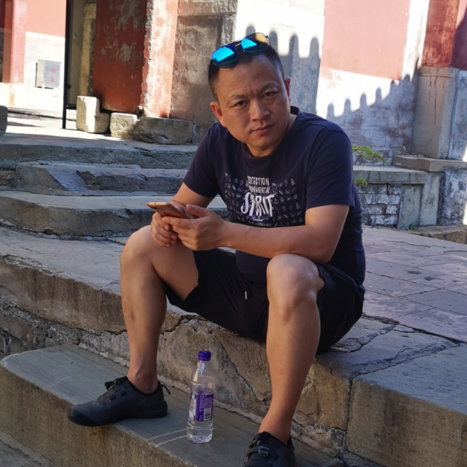 年轻改变冬天的照片